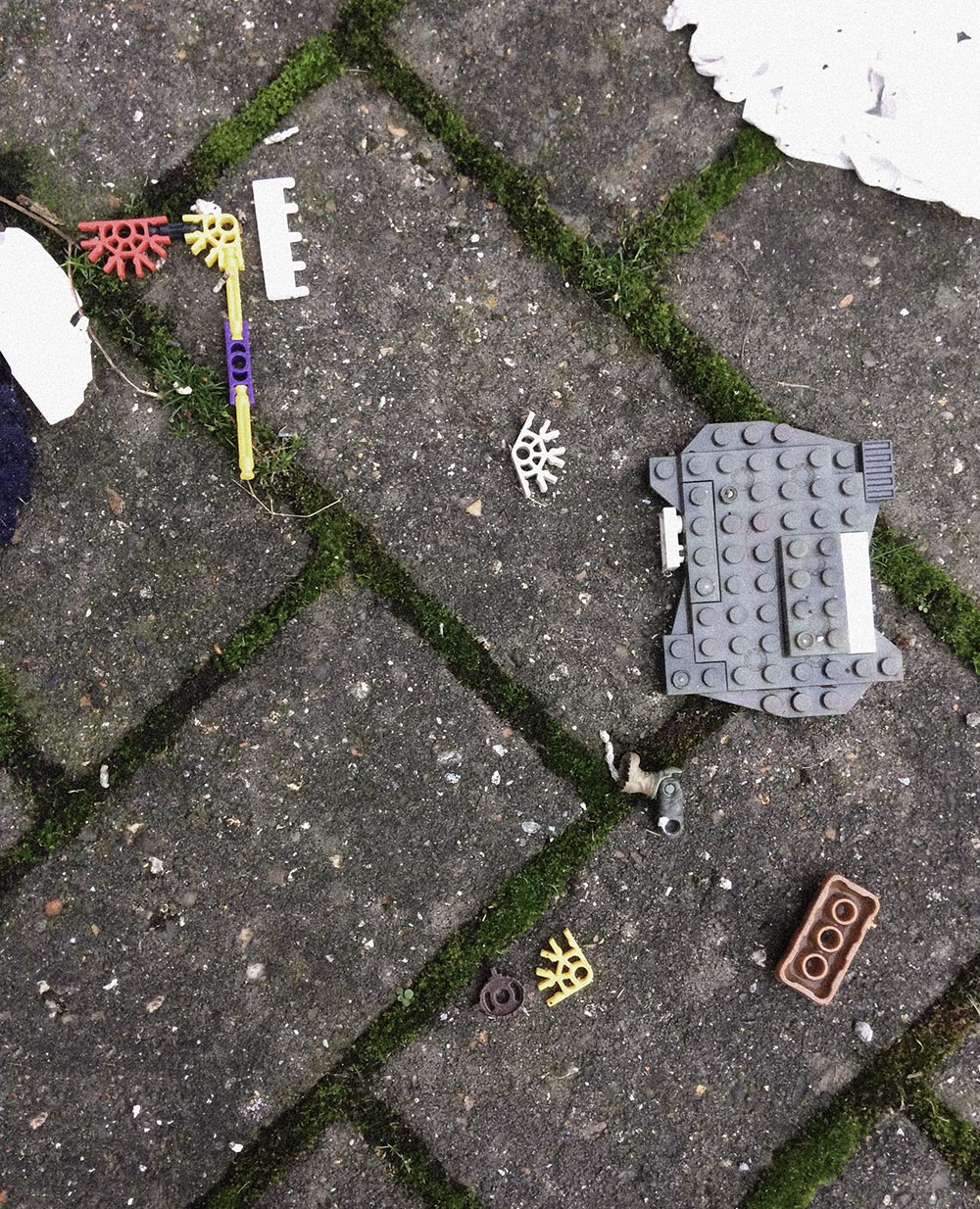 Rubbish - LEGO pieces