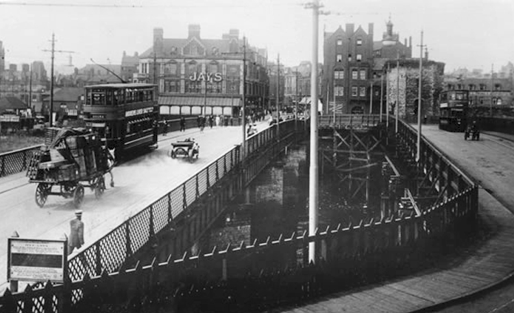 Newport Town Bridge - 1st before demolition
